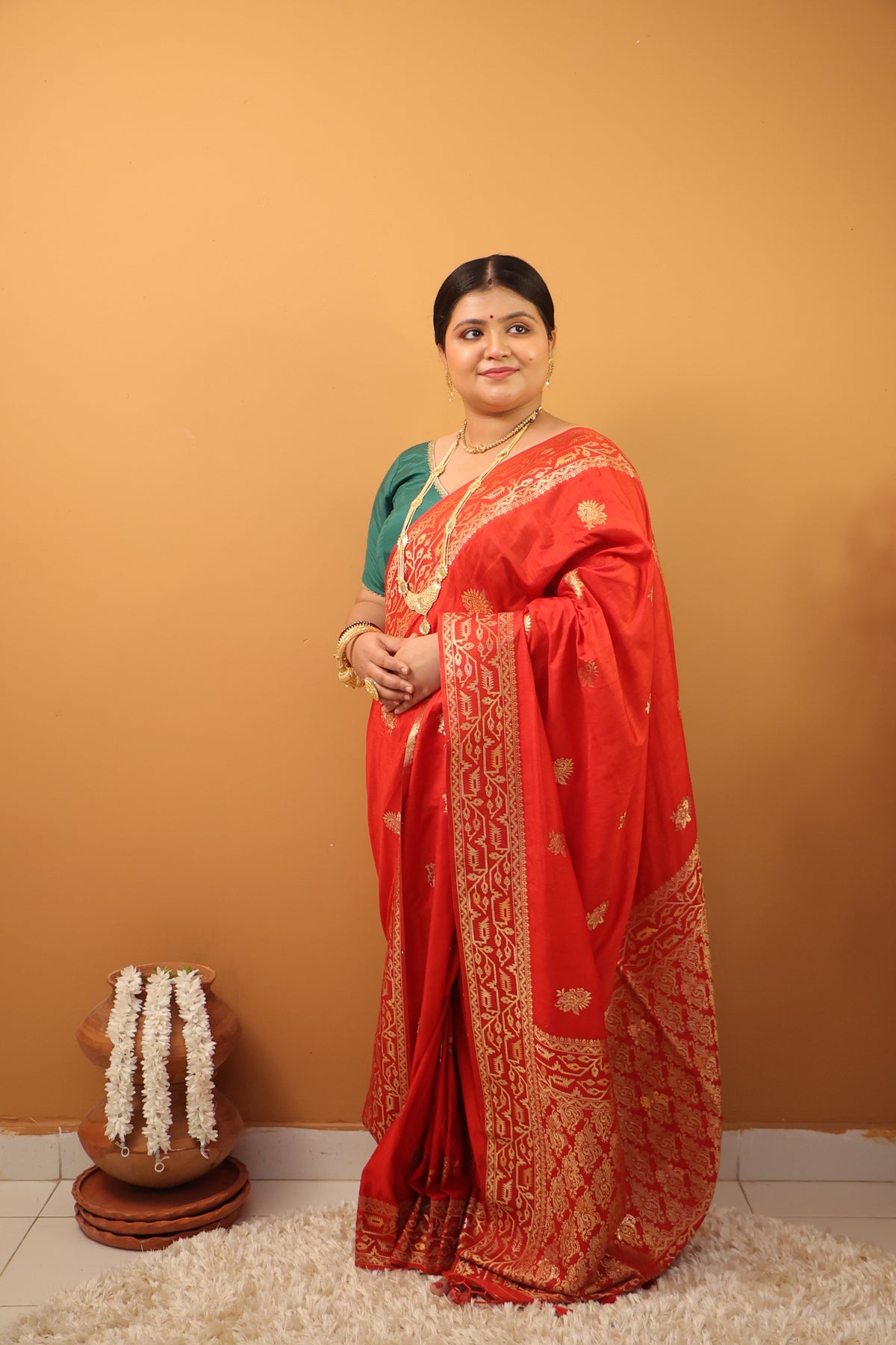 Aadhya Red Banarasi Silk Saree