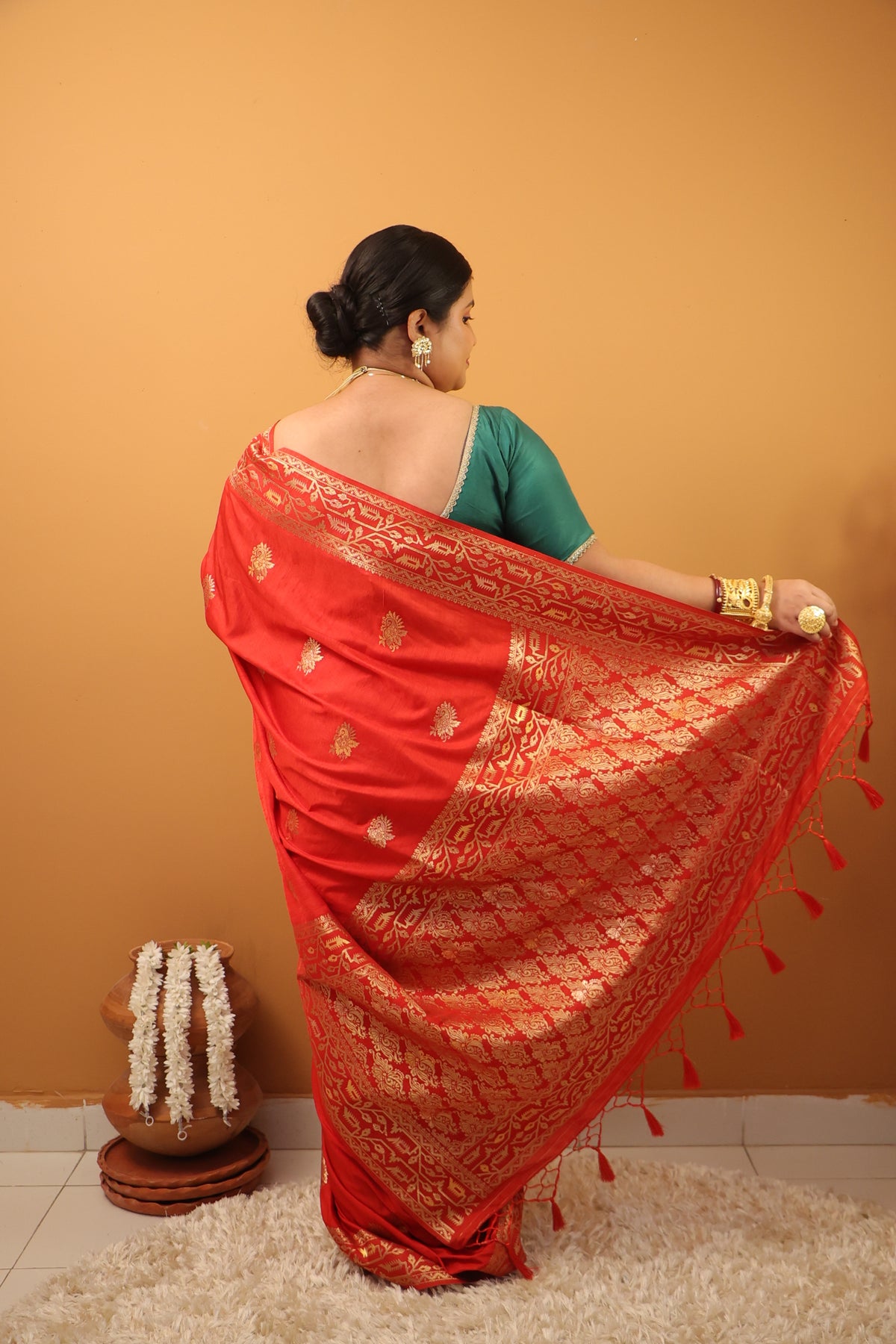 Aadhya Red Banarasi Silk Saree