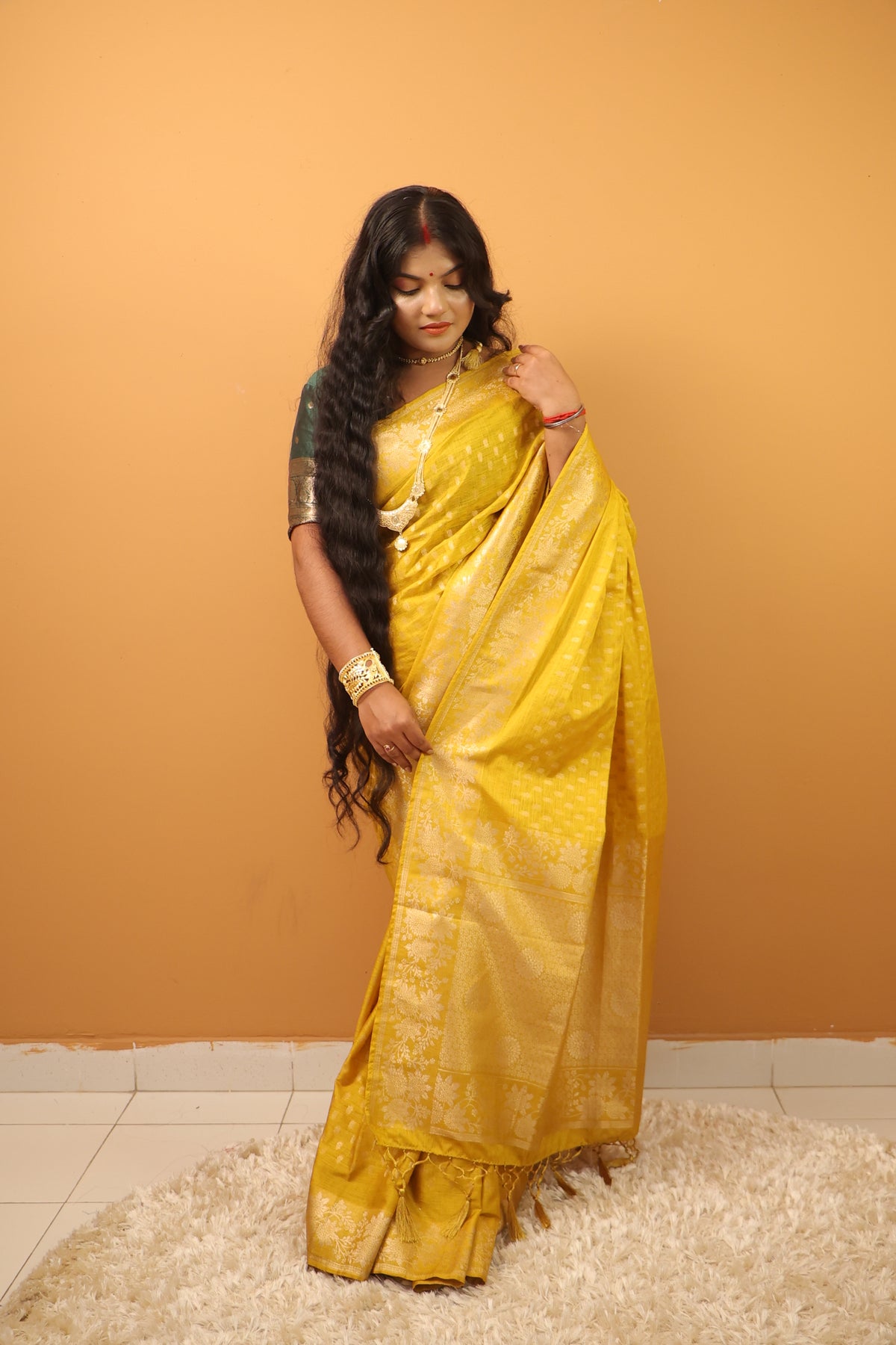 Swarnaborna Saree