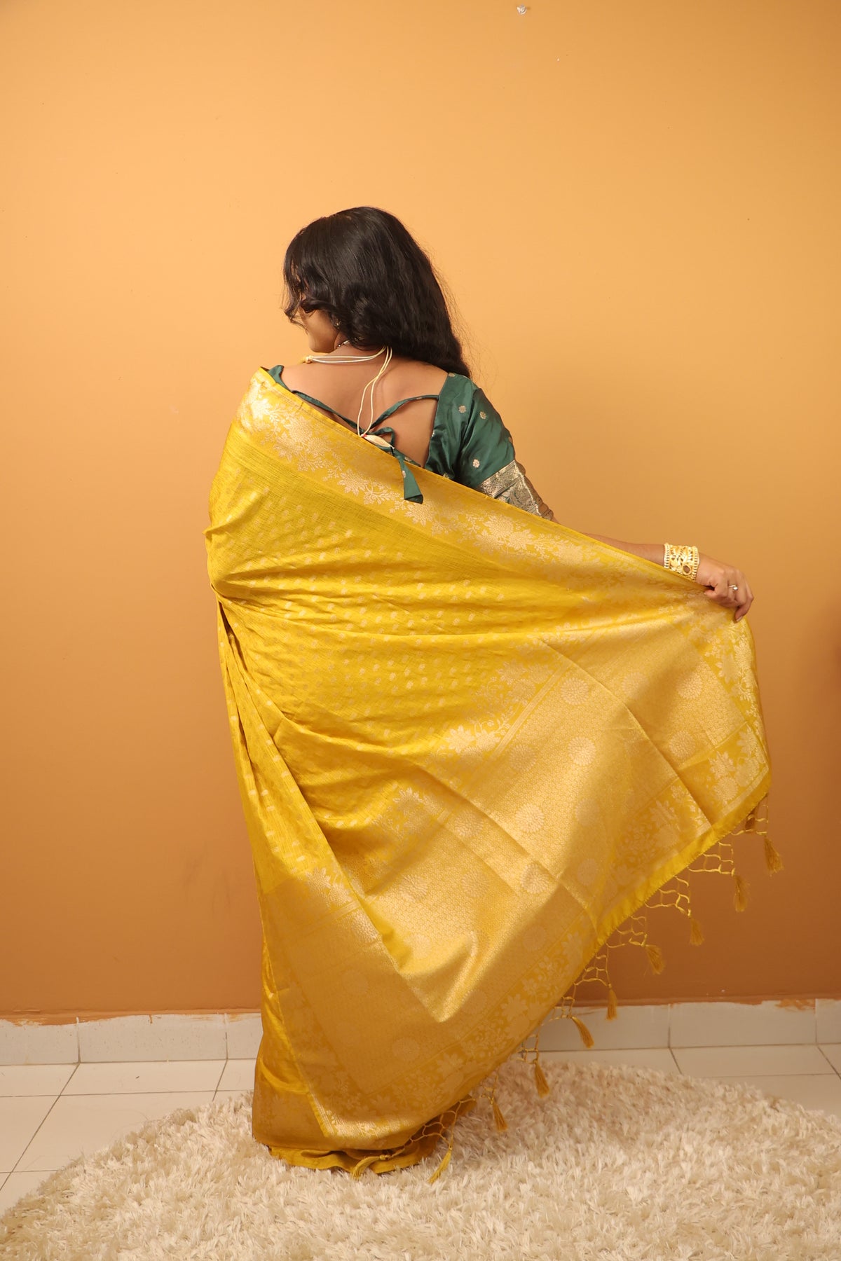 Swarnaborna Saree