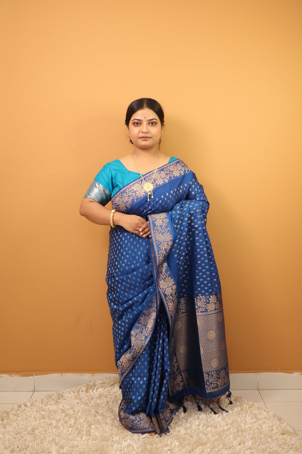Nilambari Benarasi Silk Saree