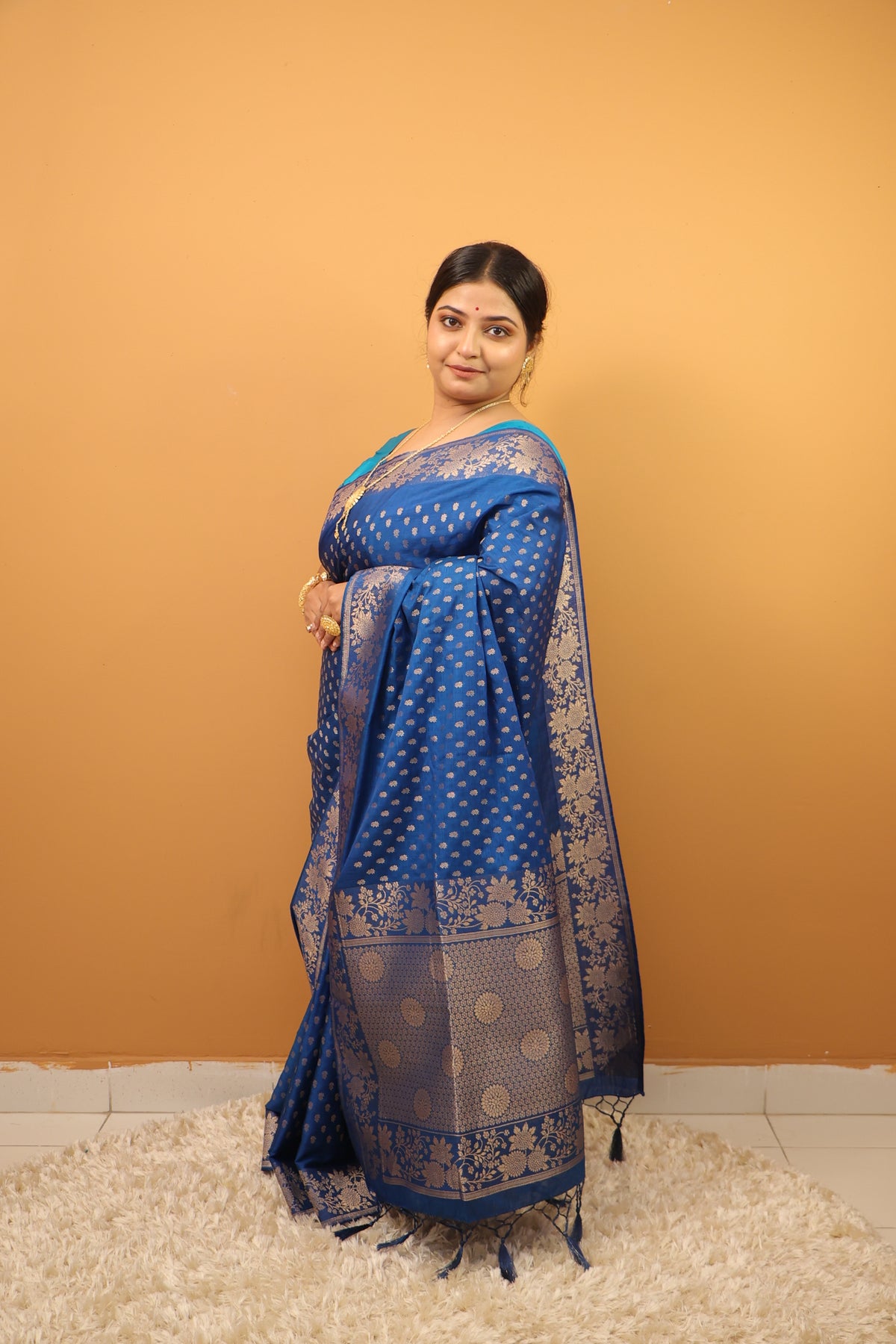 Nilambari Benarasi Silk Saree