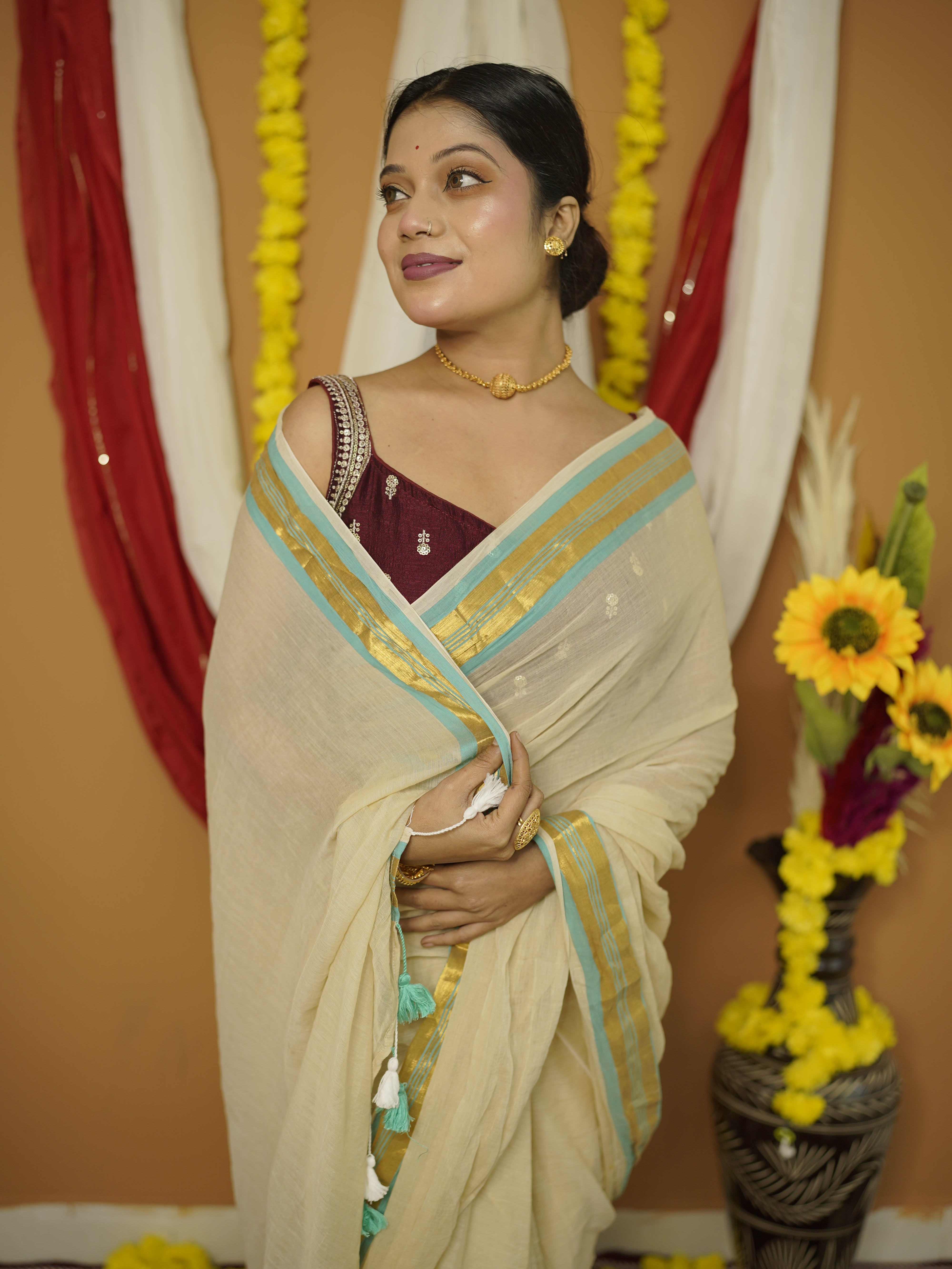 Sweta pure mul cotton saree