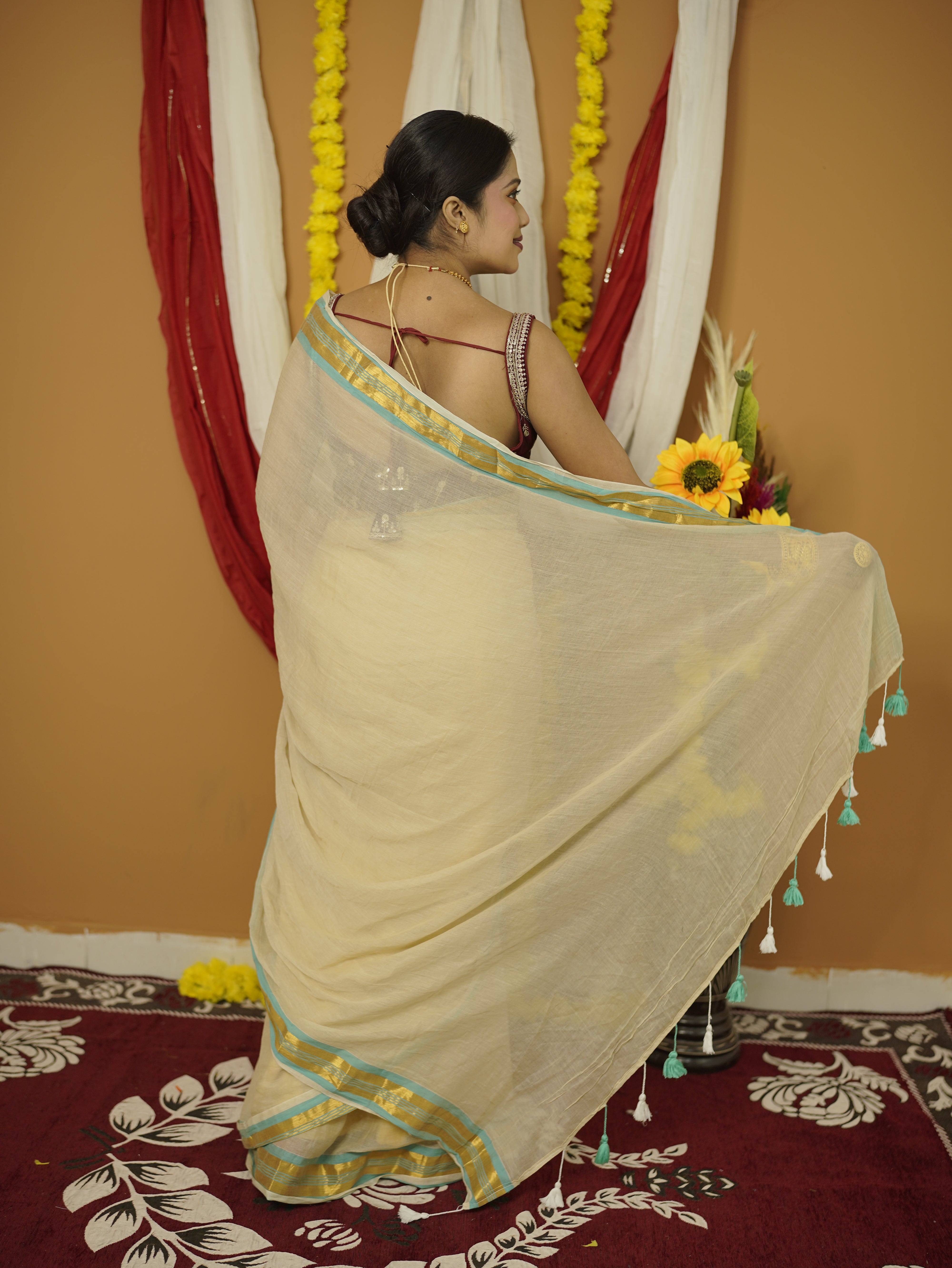 Sweta pure mul cotton saree