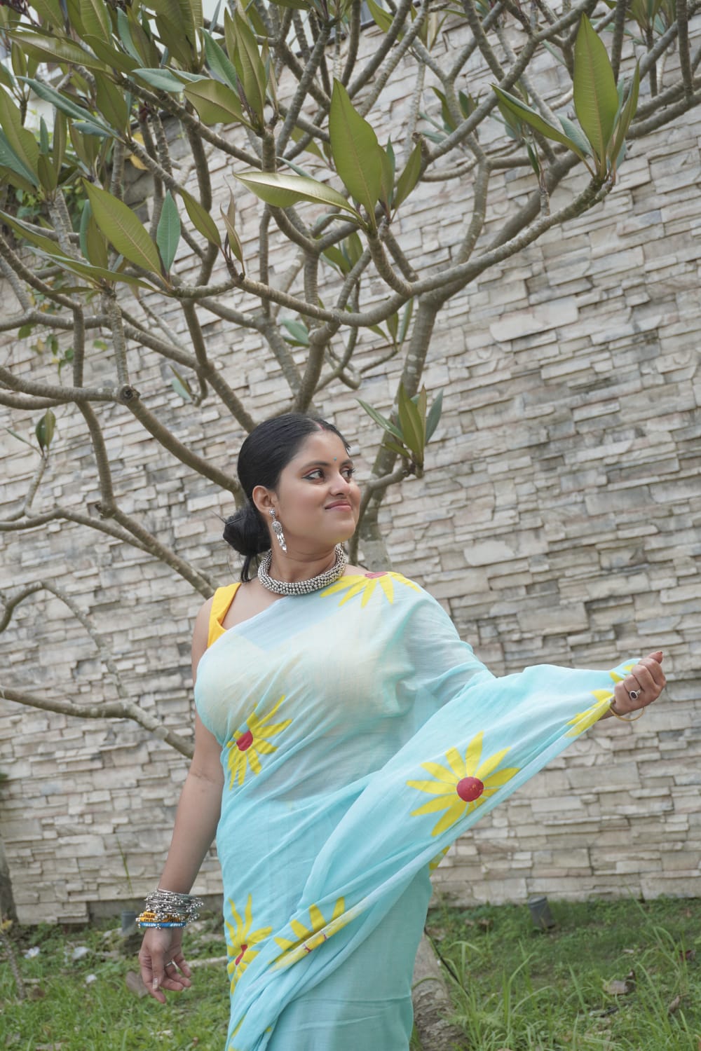 Sunflowe pure mull cotton Saree