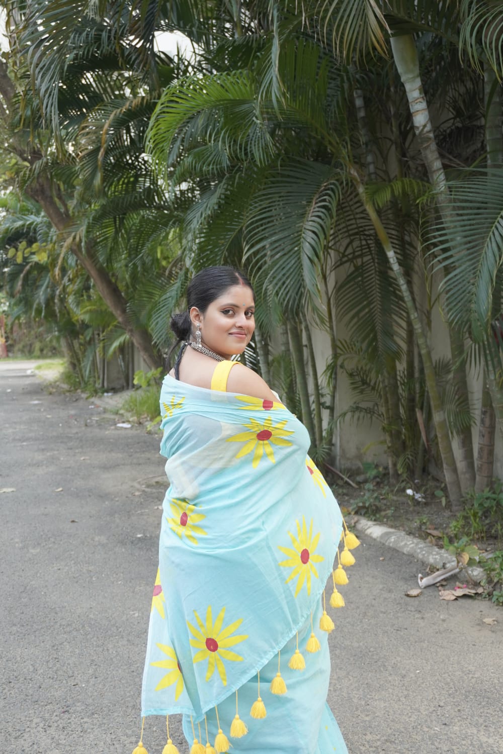 Sunflowe pure mull cotton Saree