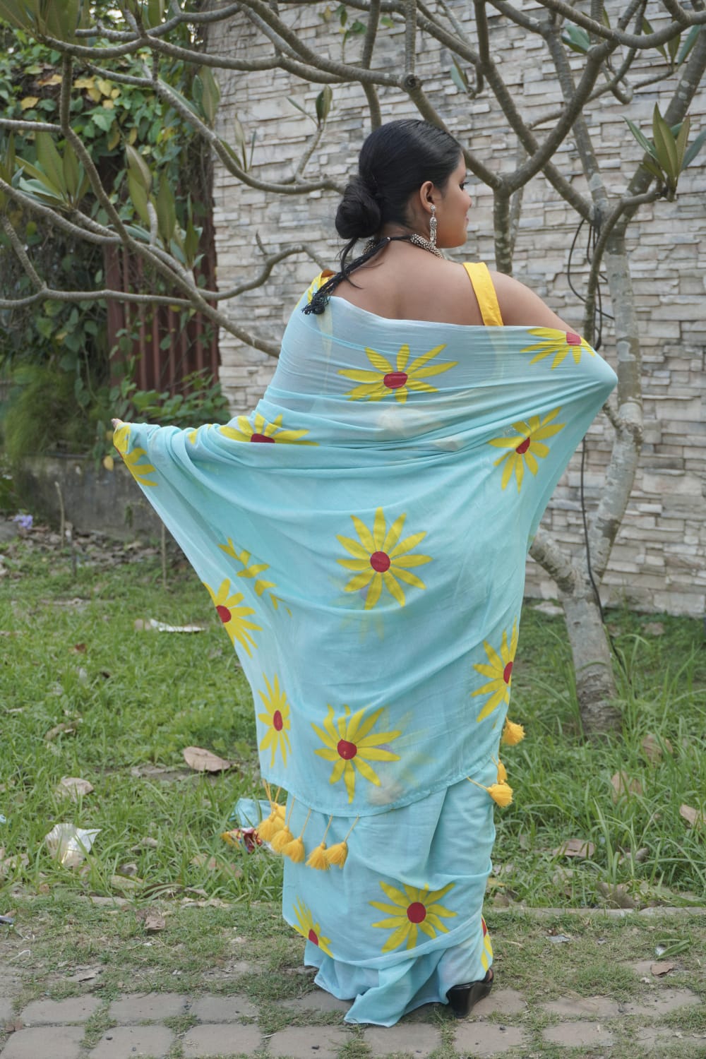 Sunflowe pure mull cotton Saree