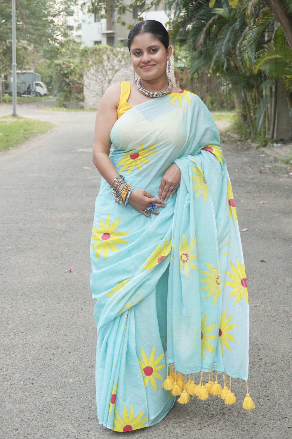 Sunflowe pure mull cotton Saree