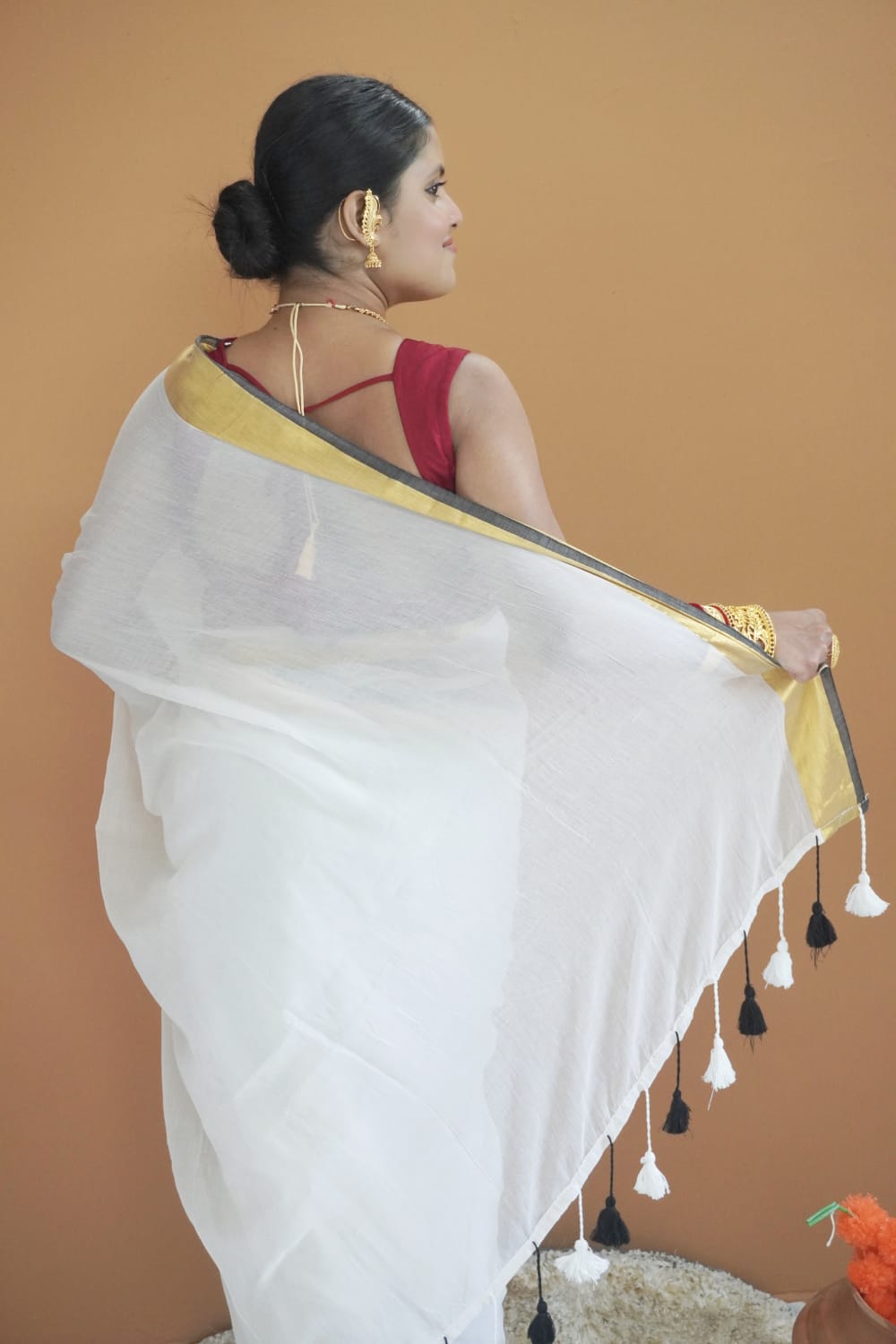 Sweta pure mull cotton saree
